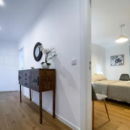 Lisboa Intendente 3Bedroom Apartment With Balcony-2